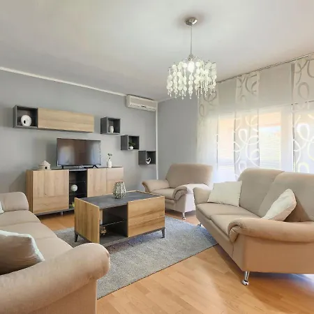 Holiday home Filipana - Rca405 By Interhome *