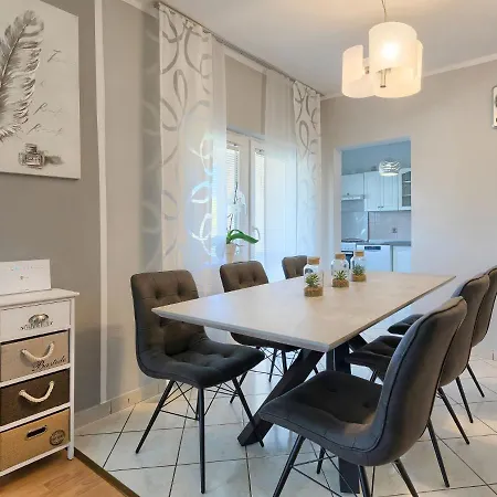 Filipana - Rca405 By Interhome